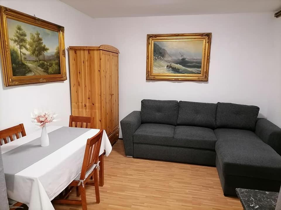 Apartmani Marina Poreč Exterior foto